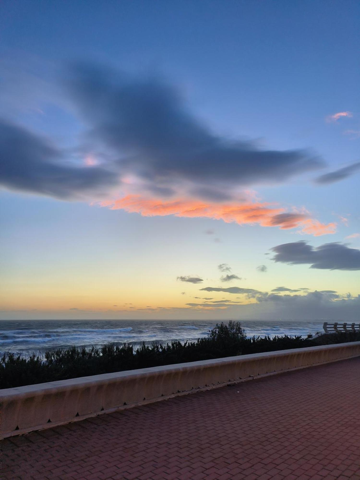 Con Vistas Al Mar Almeria